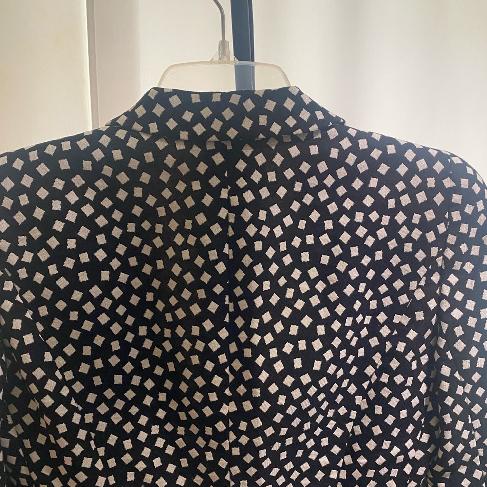 Armani Collezioni Black Blazer with White Geometric Print - Picture 7 of 11